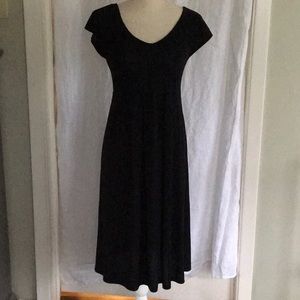 Agnes B simple elegant black dress. Size 2 . An essential core closet item